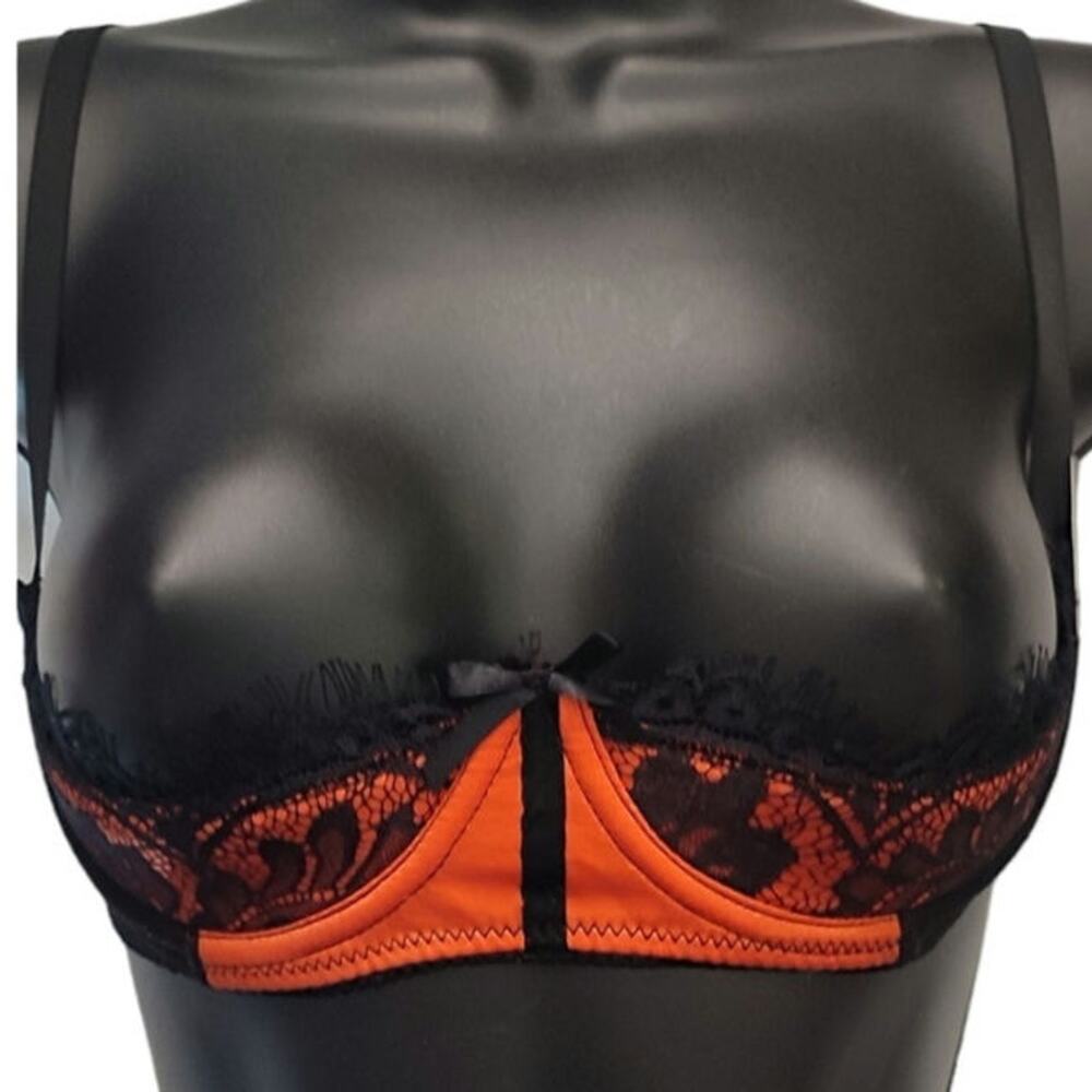 Frederick's of Hollywood Lux Satin and Lace Open Cup Underbust Bra Shelf Bra New